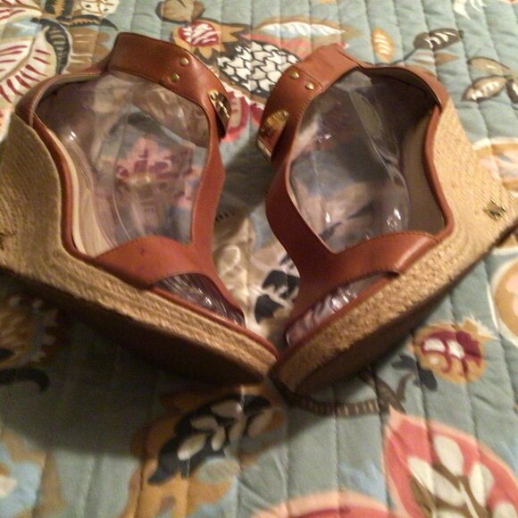 Michael Kors  Brown Leather Wedge Sandals Womens Jute Heel Size 8.5 - Picture 2 of 4